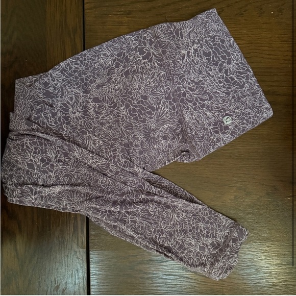 Nwot Lululemon Align HR Sz 8 Arabesque Antoinette Smoky Quartz Purple Floral - Picture 4 of 4
